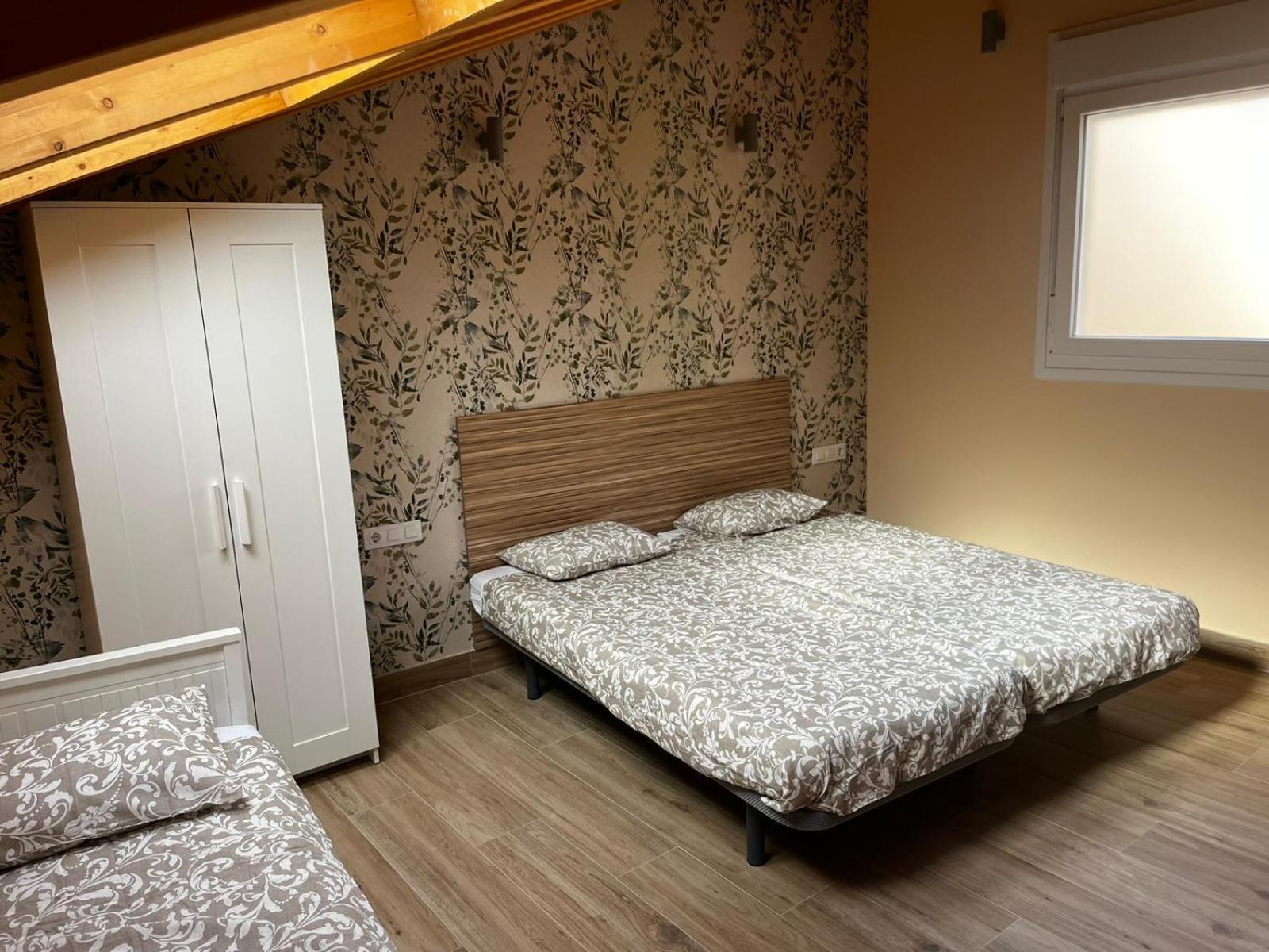 Apartamentos San Nicolas โลโกรโญ ภายนอก รูปภาพ