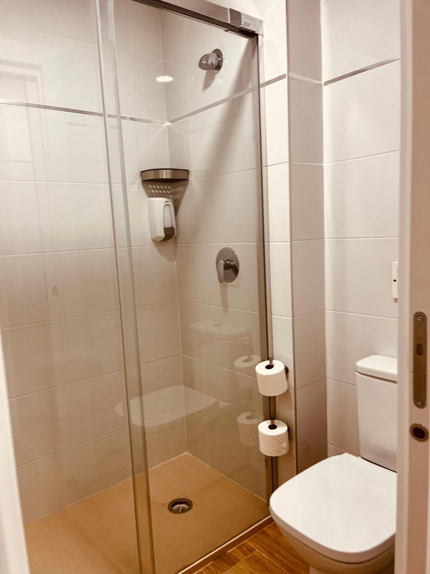 Apartamentos San Nicolas โลโกรโญ ภายนอก รูปภาพ