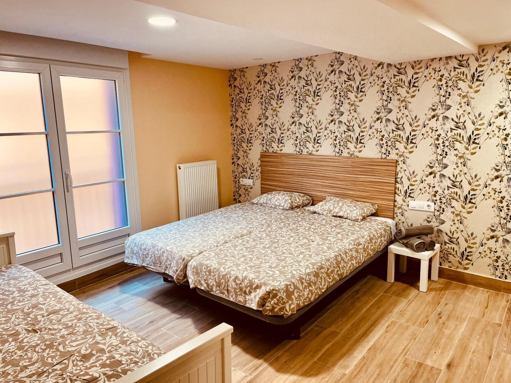 Apartamentos San Nicolas โลโกรโญ ภายนอก รูปภาพ