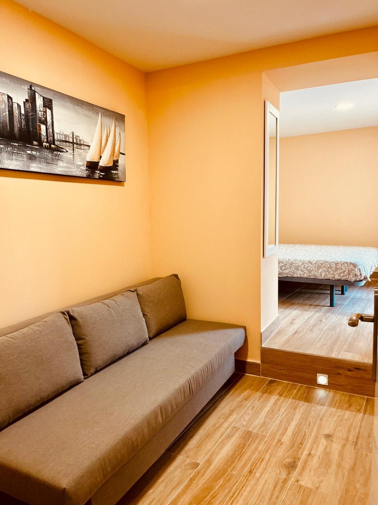 Apartamentos San Nicolas โลโกรโญ ภายนอก รูปภาพ